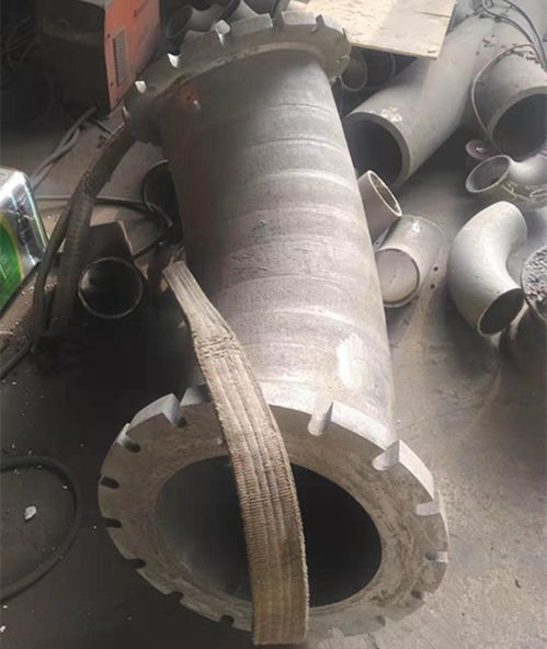 卓越品質(zhì)，鑄就信賴 探訪河北耐磨彎頭鑄造專(zhuān)家——輝順機(jī)械配件